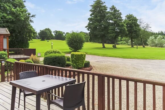 Bay Tree Lodge 4 - Herons Brook Retreat Lodges, Narberth, Nr Tenby