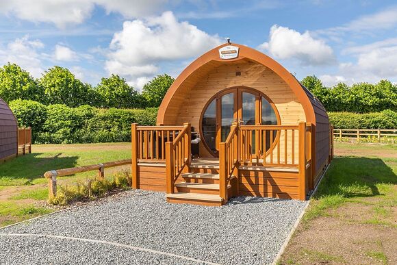 High Farm Deluxe Pod - High Farm Holiday Park, Beverley