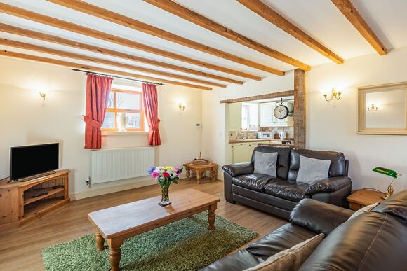 The Dairy - High Farm Holiday Park, Beverley