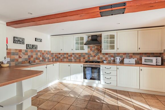 The Grainery - High Farm Holiday Park, Beverley