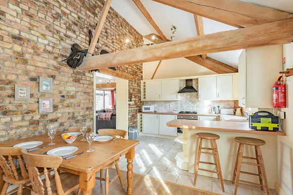 The Tack Room - High Farm Holiday Park, Beverley