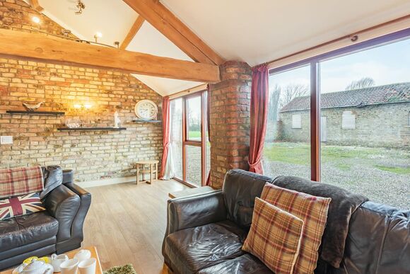 The Tack Room - High Farm Holiday Park, Beverley