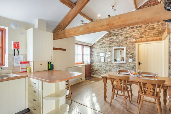 The Tack Room - High Farm Holiday Park, Beverley