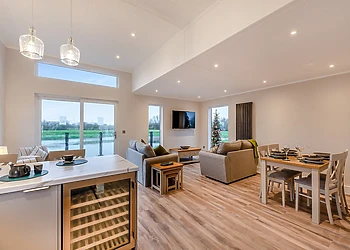 Lakeside Retreat VIP