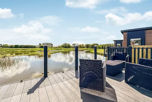 Waterside Hambleton Lakeside Lodges, Poulton-Le-Fylde