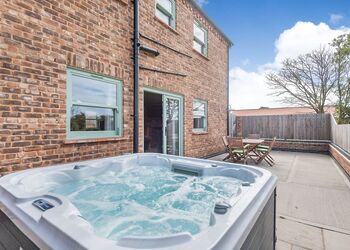 The Farmhouse - Home Farm Park Luxury Barns, Burgh le Marsh