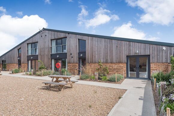 Lavender - Home Farm Park Luxury Barns, Burgh le Marsh
