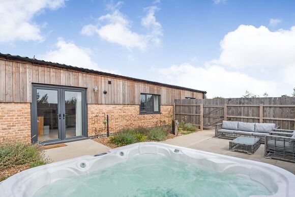 Lavender - Home Farm Park Luxury Barns, Burgh le Marsh