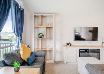 Primose VIP - Home Farm Park Lakeside Retreat, Burgh le Marsh