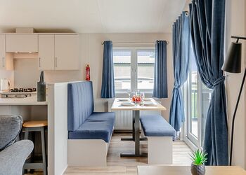 Primose VIP - Home Farm Park Lakeside Retreat, Burgh le Marsh