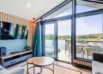 Teasel Lakeside - Home Farm Park Lakeside Retreat, Burgh le Marsh