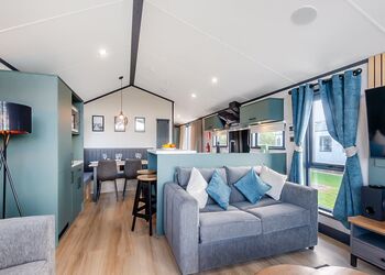 Teasel Lakeside - Home Farm Park Lakeside Retreat, Burgh le Marsh