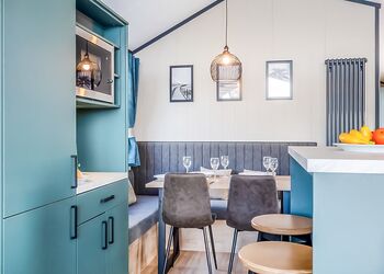 Teasel Lakeside - Home Farm Park Lakeside Retreat, Burgh le Marsh