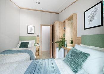 Marigold - Home Farm Park Lakeside Retreat, Burgh le Marsh