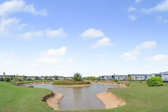 Home Farm Park Lakeside Retreat