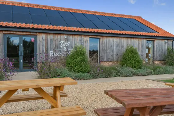 Home Farm Park Lakeside Retreat