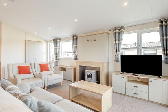 Bluebell VIP - Home Farm Park Lakeside Retreat, Burgh le Marsh