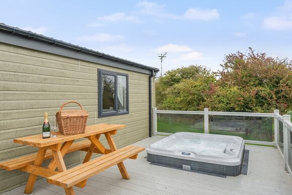 Foxglove VIP - Home Farm Park Lakeside Retreat, Burgh le Marsh