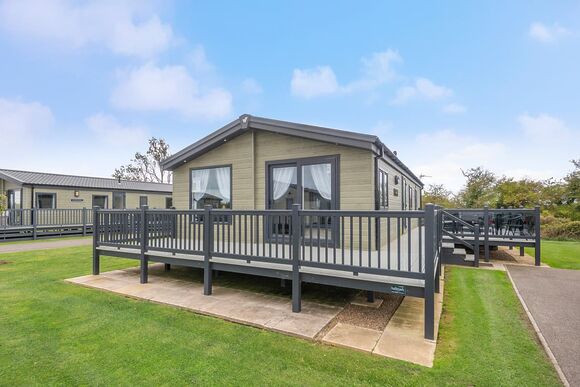 Primose VIP - Home Farm Park Lakeside Retreat, Burgh le Marsh