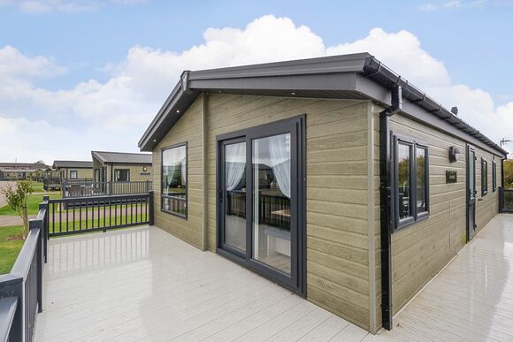 Primose VIP - Home Farm Park Lakeside Retreat, Burgh le Marsh