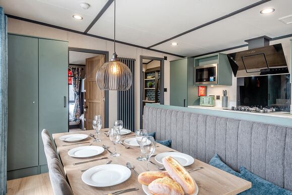 Betony - Home Farm Park Lakeside Retreat, Burgh le Marsh