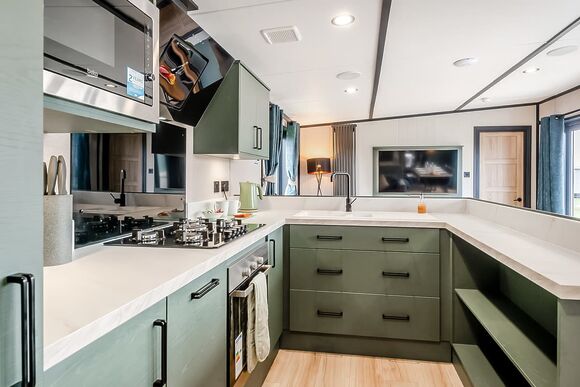 Betony - Home Farm Park Lakeside Retreat, Burgh le Marsh