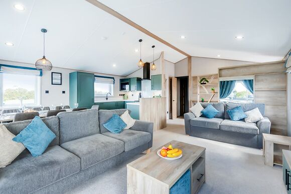 Mallow Lakeside - Home Farm Park Lakeside Retreat, Burgh le Marsh