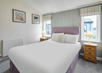 Juniper Deluxe Lodge - Heathergate Boutique Holiday Park, Hexham