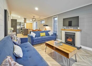 Luxury Spa Lodge - Heathergate Boutique Holiday Park, Hexham