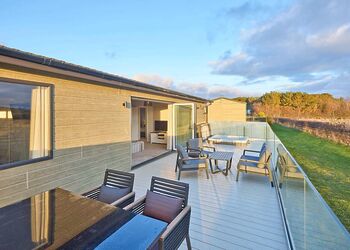 Hazelwood Deluxe Lodge - Heathergate Boutique Holiday Park, Hexham