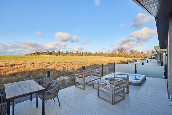 Juniper Deluxe Lodge - Heathergate Boutique Holiday Park, Hexham