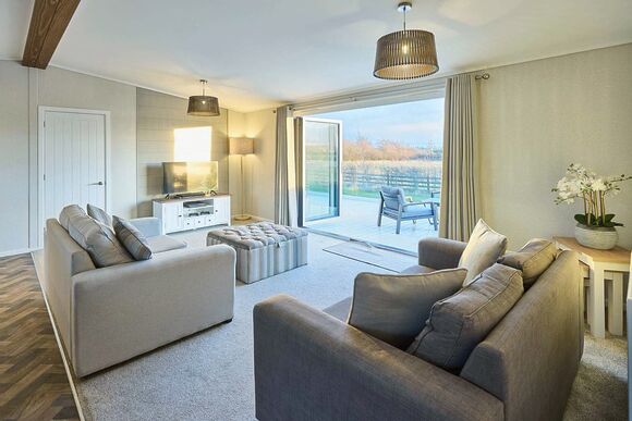 Hazelwood Deluxe Lodge - Heathergate Boutique Holiday Park, Hexham