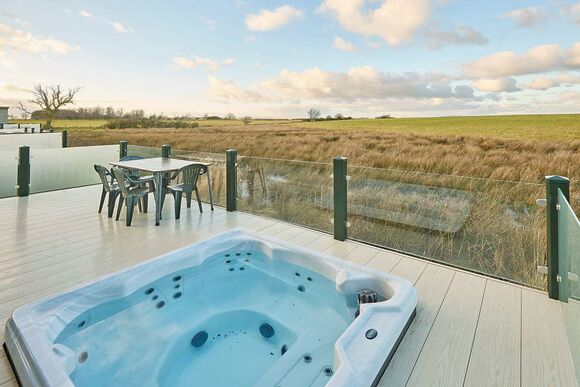 Portland (Pet) - Heathergate Boutique Holiday Park, Hexham