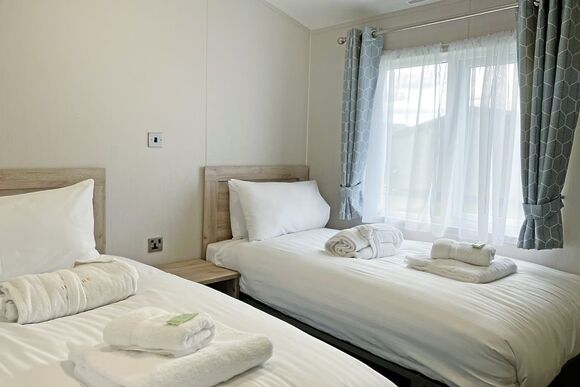 Clearwater Pet Friendly (No Hot Tub) - Heathergate Boutique Holiday Park, Hexham