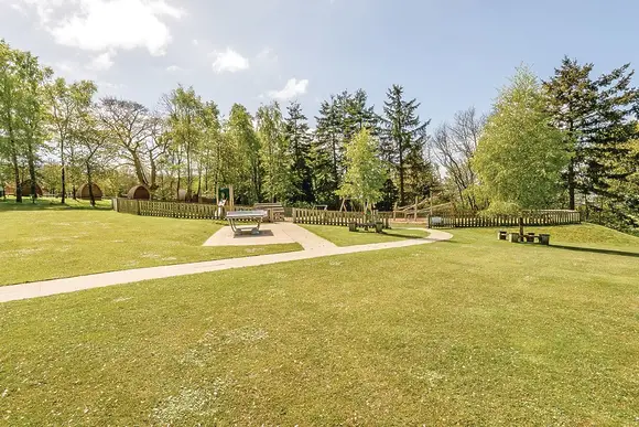 Children&rsquo;s play area<br />