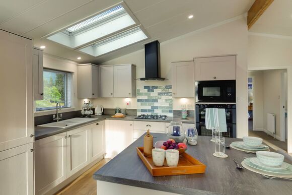 Acorn Lodge 10 - Hillcroft Park, Pooley Bridge, Ullswater