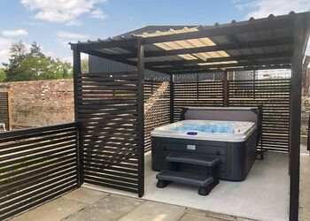 Robin - Hill Farm Retreat, Wangford, near Southwold