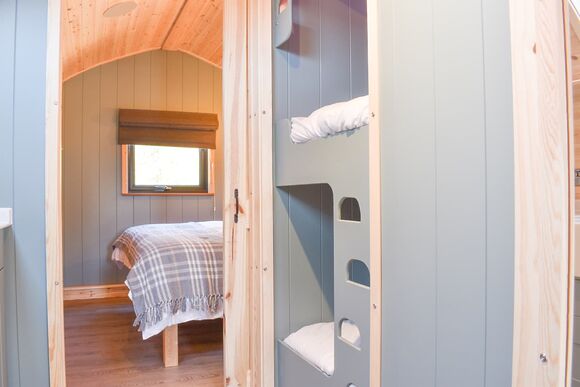 Robin - Hill Farm Retreat, Wangford, near Southwold