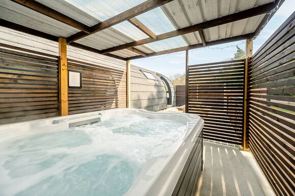 Hare Lodge - Hill Farm Retreat, Wangford, near Southwold