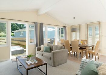 Elite Spa Lodge 2 - Willow Bay Lodge Escape, Holsworthy