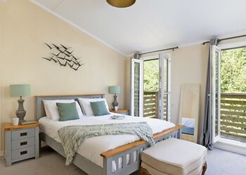 Elite Spa Lodge 2 - Willow Bay Lodge Escape, Holsworthy