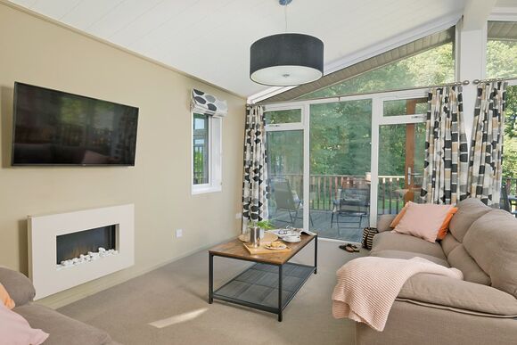 Classic Lodge 2 - Willow Bay Lodge Escape, Holsworthy