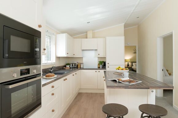 Elite Spa Lodge 2 - Willow Bay Lodge Escape, Holsworthy