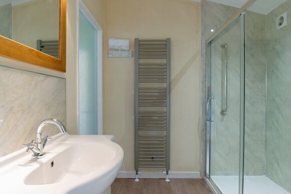 Elite Spa Lodge 2 - Willow Bay Lodge Escape, Holsworthy