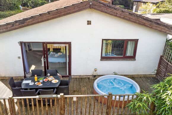 Elite Plus Spa Cottage - Willow Bay Lodge Escape, Holsworthy