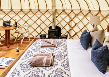 Bluebell - Headland Escape Glamping, Tenby