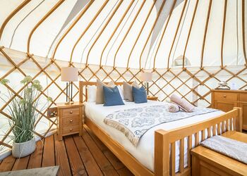 Cornflower - Headland Escape Glamping, Tenby