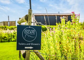 Daisy - Headland Escape Glamping, Tenby