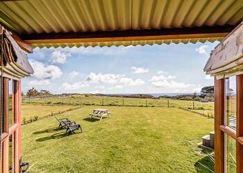 Hazel - Headland Escape Glamping, Tenby