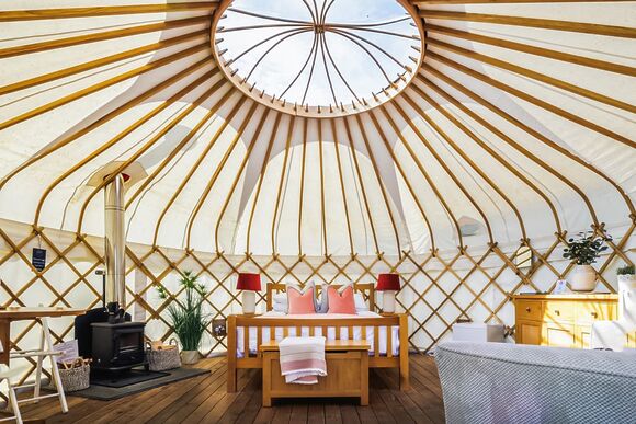 Poppy - Headland Escape Glamping, Tenby